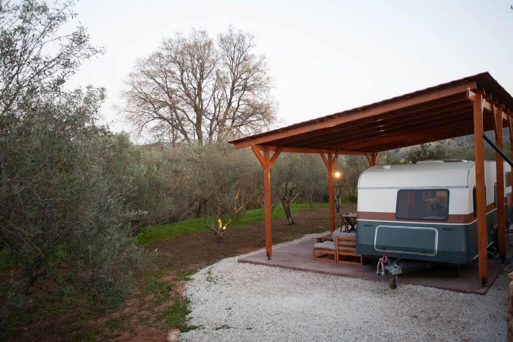 Onar Camper Βίλα Ligidhes Εξωτερικό φωτογραφία
